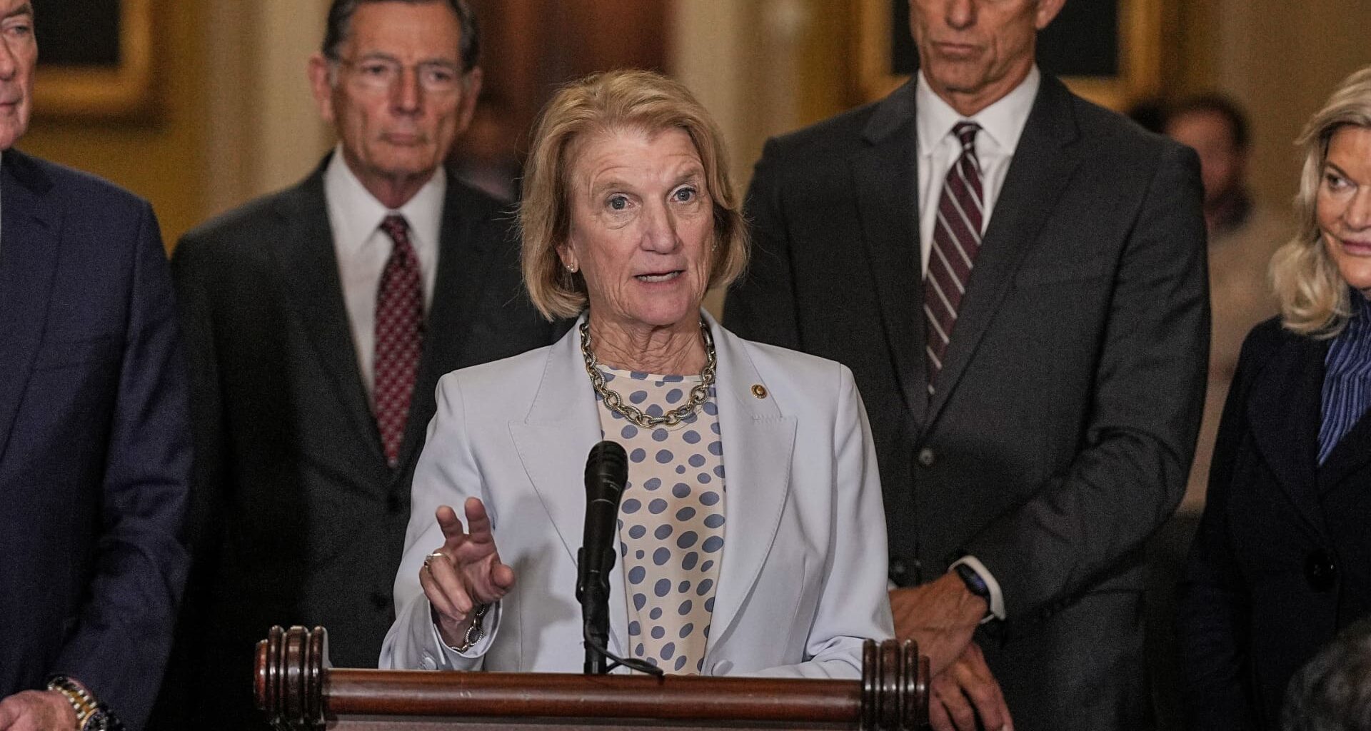 Senators clinch construction permitting reform deal before election