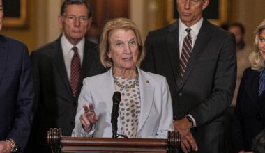 Senators clinch construction permitting reform deal before election