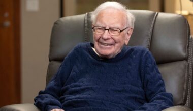 Warren Buffett stepping down as Berkshire chairman