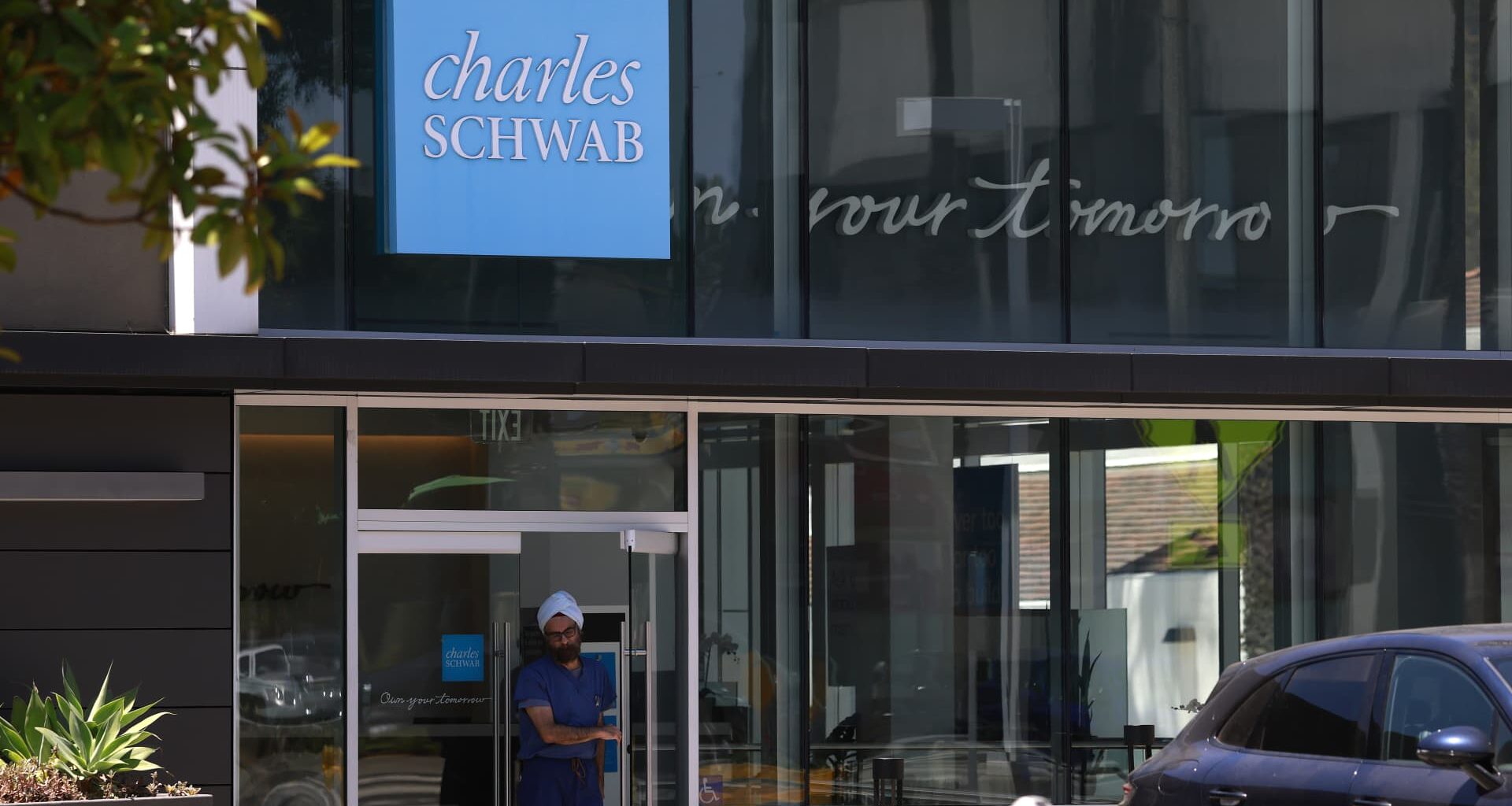 Meta's Muse AI causes Schwab selloff