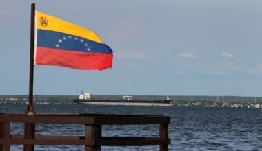 Venezuela grants North American Blue Energy Partners 100-year concessions for 17 oil fields