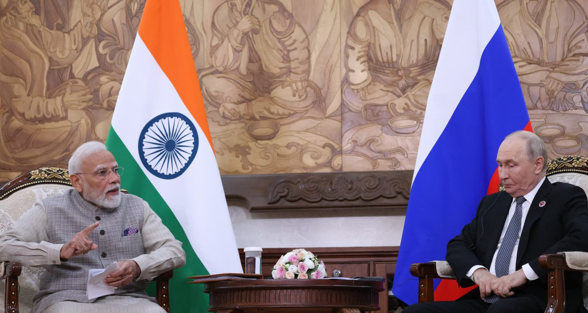 India's Modi asks Putin to end Ukraine war amid U.S. oil tariff threat