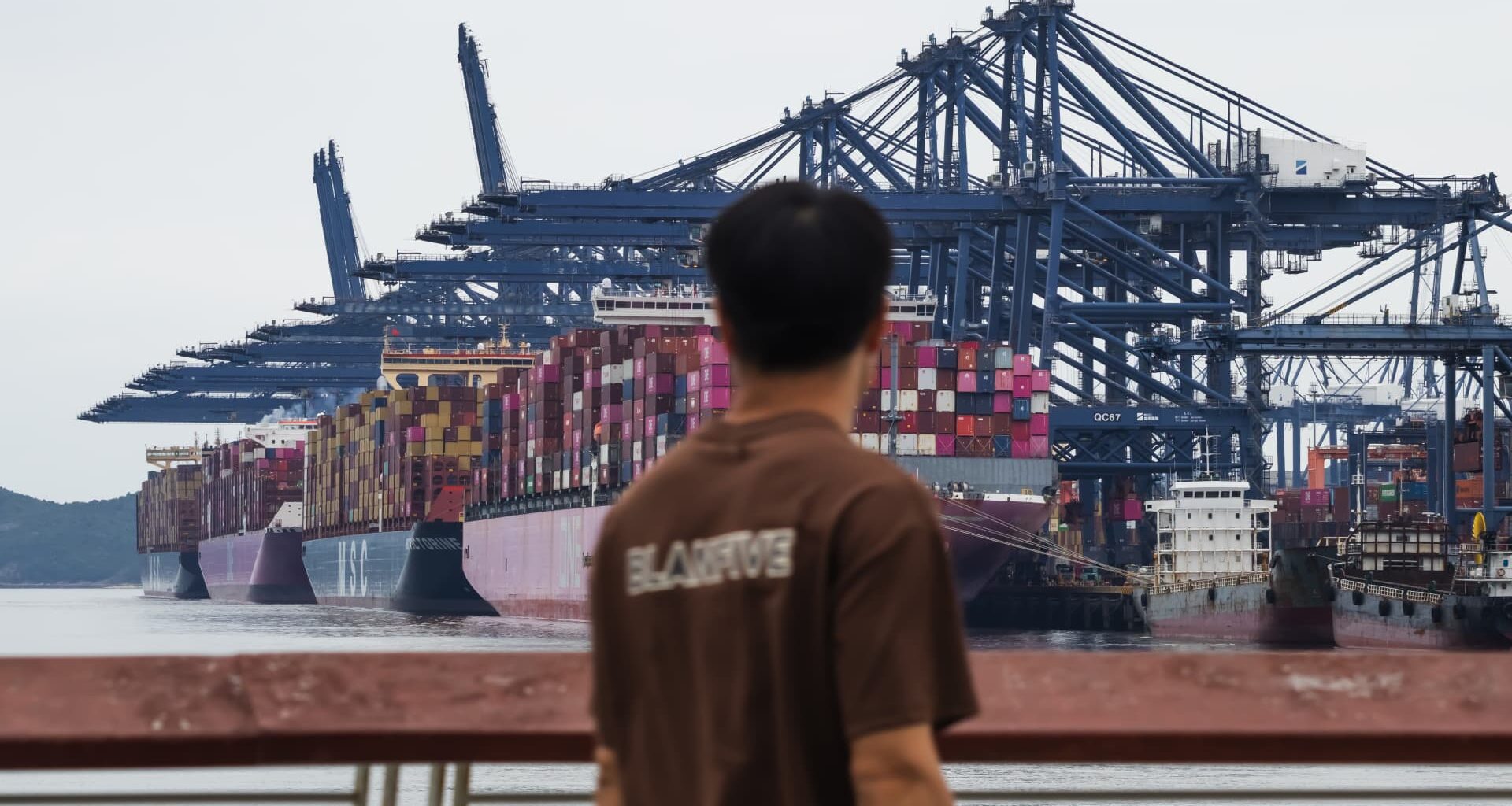 China's exports to the U.S. jumped ahead of summit, survey shows