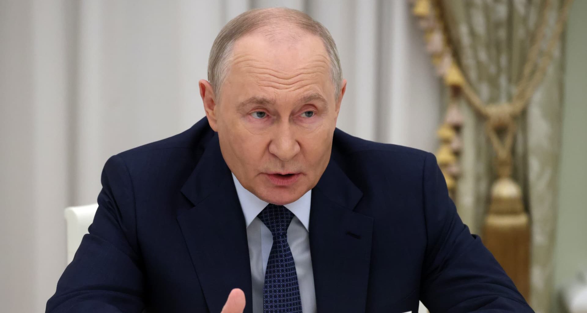 Putin expands Russia army; Zelenskyy warns of more North Korean troops