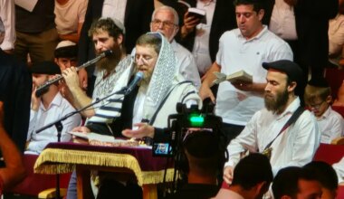Live From Jerusalem: Heartfelt song and prayer at annual Selichot gathering