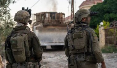 IDF weighs major pullback from southern Lebanon