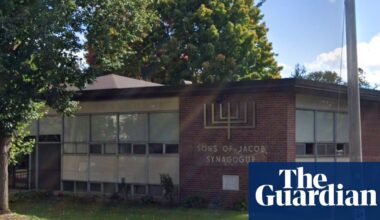 Man and police officer wounded in exchange of gunfire near Ontario synagogue | Canada