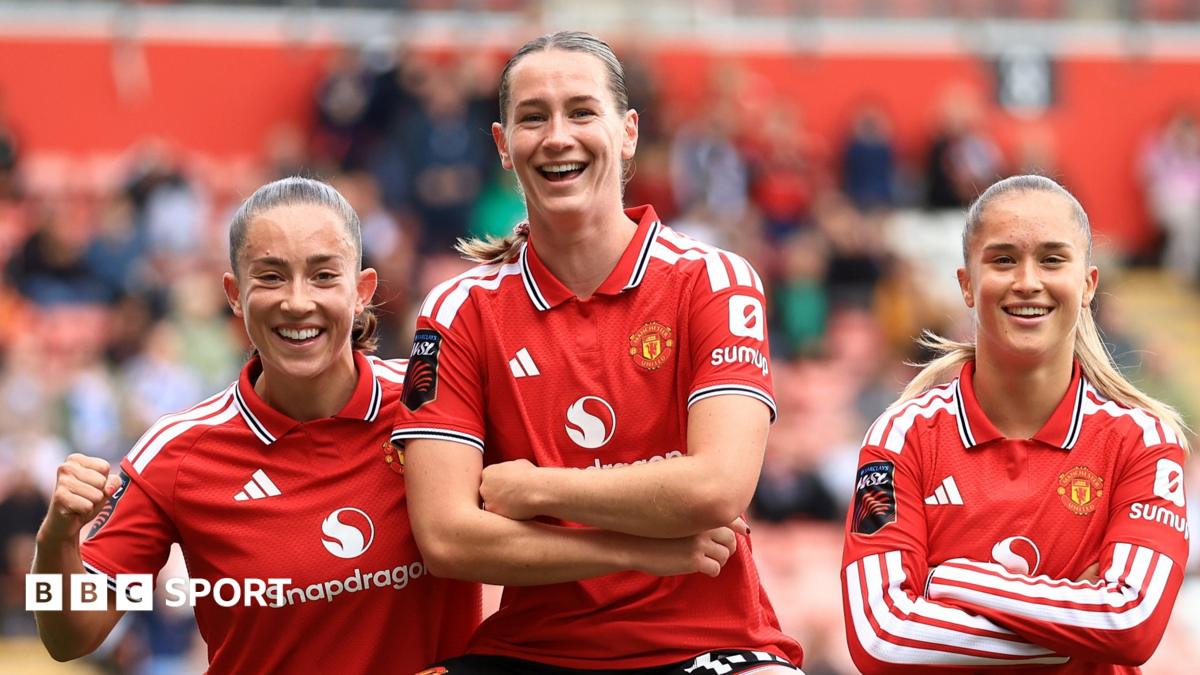 Elisabeth Terland celebrates scoring against West Ham