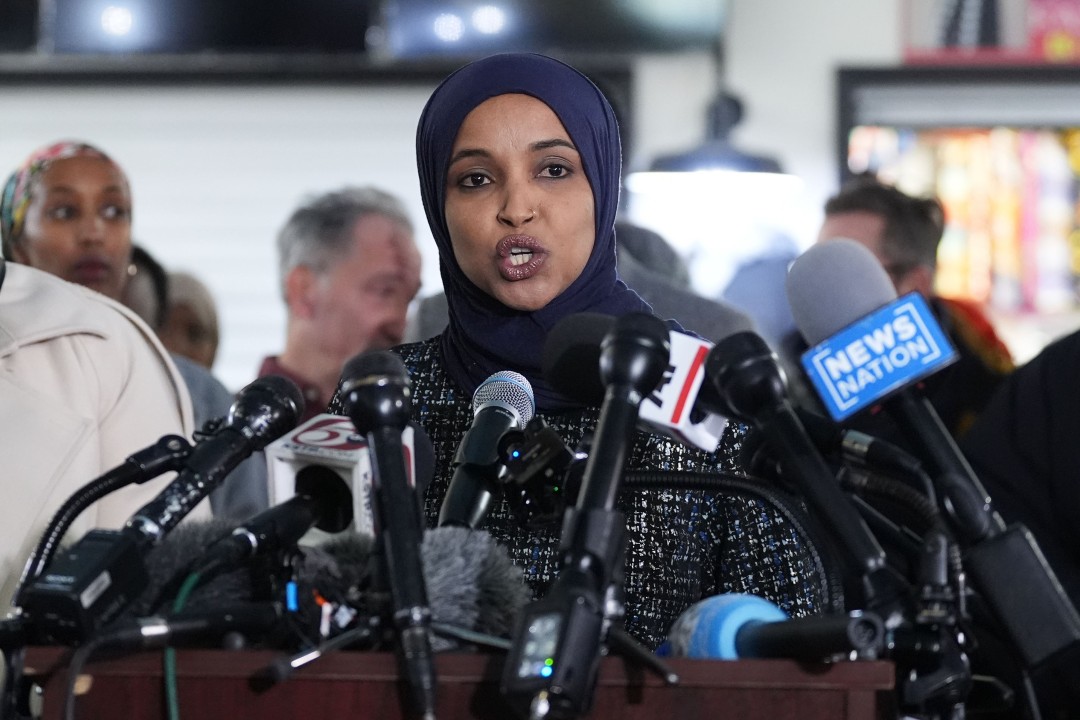 Man Who Sprayed Ilhan Omar With Vinegar Is Sentenced