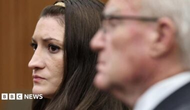 Jury in Lindsay Clancy trial unable to reach unanimous verdict but will keep deliberating