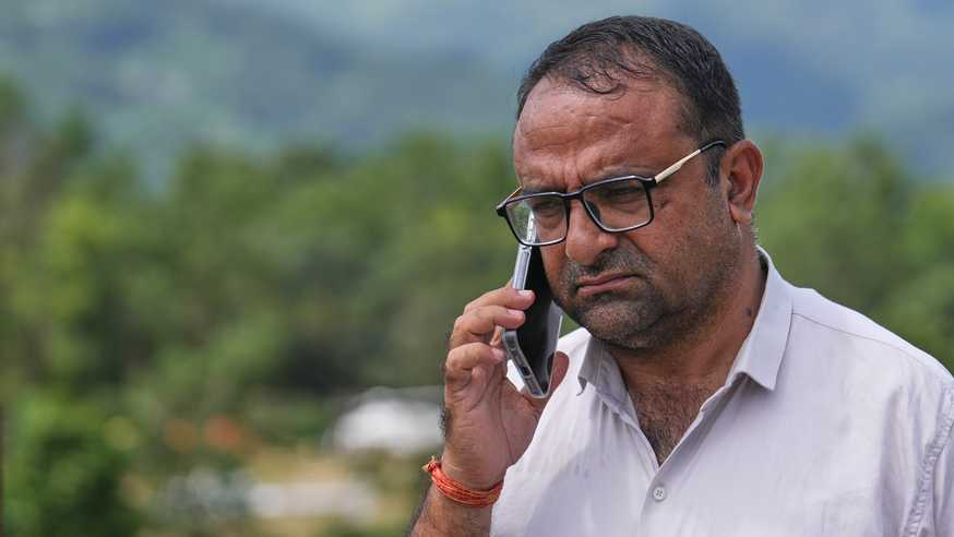 Principal saved 900 children before his school was washed away in Nepal