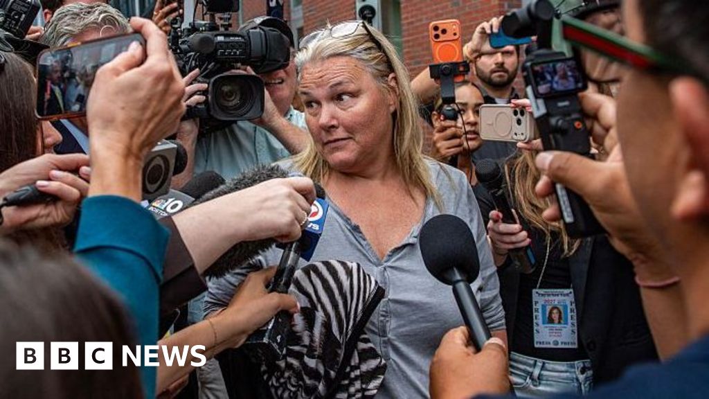 Woman charged with juror intimidation in Lindsay Clancy trial - BBC
