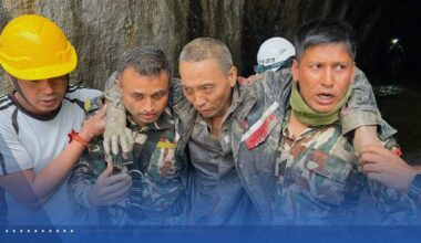 Nepal rescuers find 2 people alive 10 days after floods