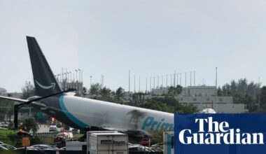 Amazon cargo plane crashes at Miami airport and hits several vehicles | Florida