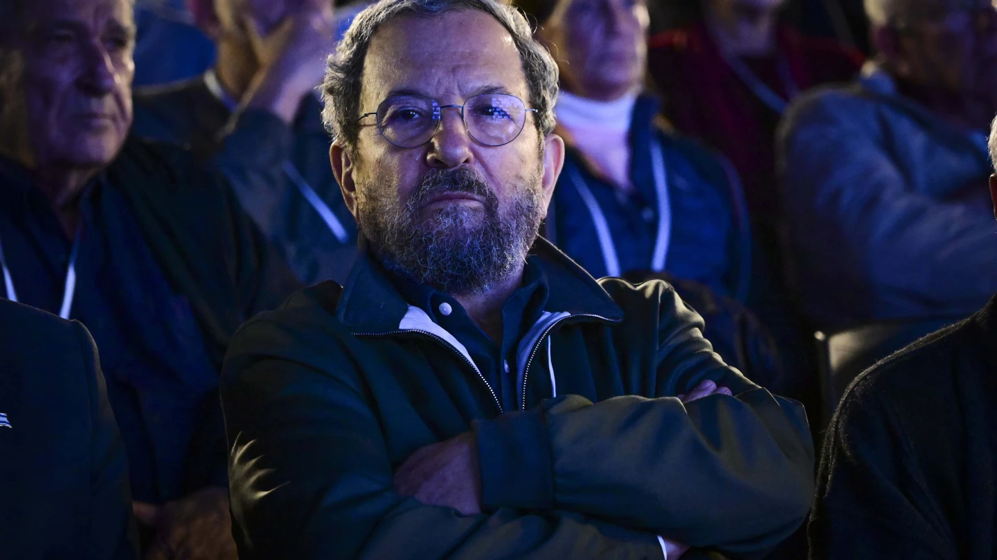 Ehud Barak floats idea of total shutdown of social media before Israeli election - Israel & Jewish News