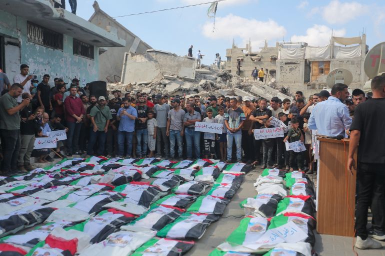 GAZA CITY, GAZA - SEPTEMBER 6: A funeral is held for 100 members of the Malaka, Araheem and Al-Balawi families from the Zeitoun neighborhood of Gaza City, who died earlier in the war and whose remains were recently recovered, on September 6, 2026 in Gaza City, Gaza. (Photo by Ahmad Hasaballah/Getty Images)
