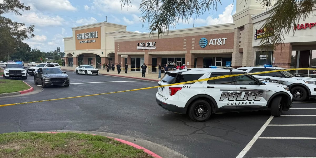 Employee, customer killed in shooting at Gulfport AT&T store, suspect identified
