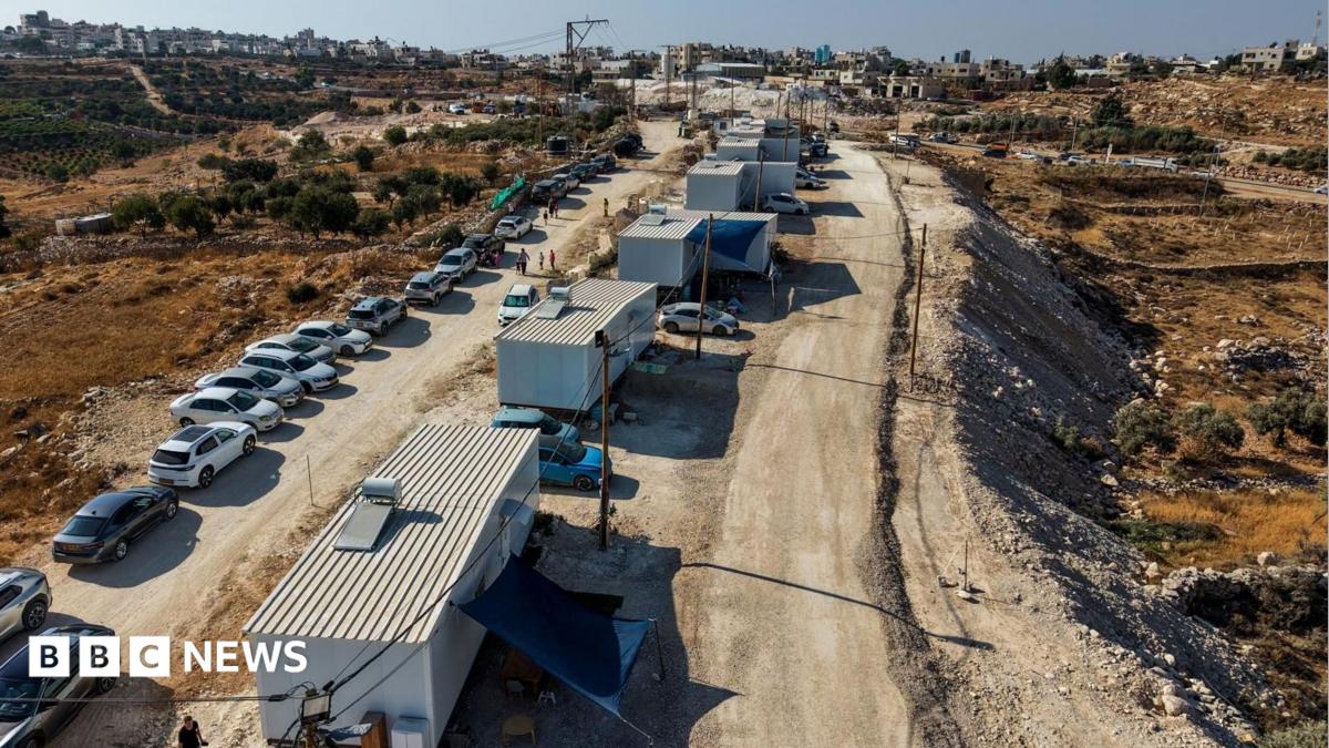 UK expected to announce sanctions on Israeli settlements in occupied West Bank