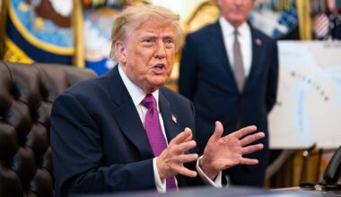 Trump says Bombardier 'must' manufacture aircraft in the US
