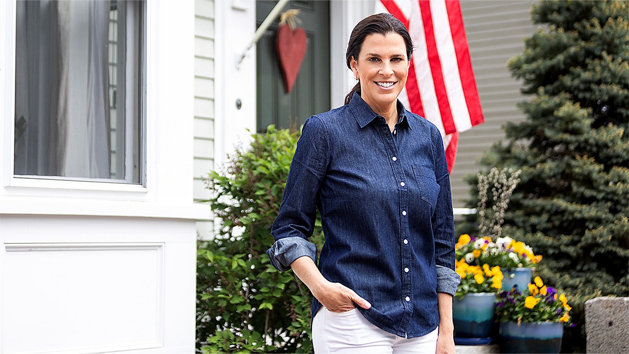 Stefany Shaheen wins NH Democratic primary to replace Chris Pappas