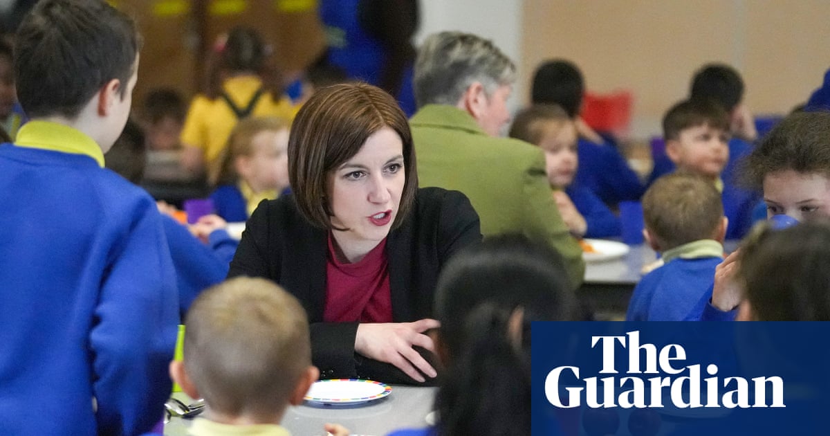 Ministers to put white working-class people in UK at heart of new equalities unit | Class issues