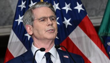 Bessent’s political turn in convention speech tests his credibility