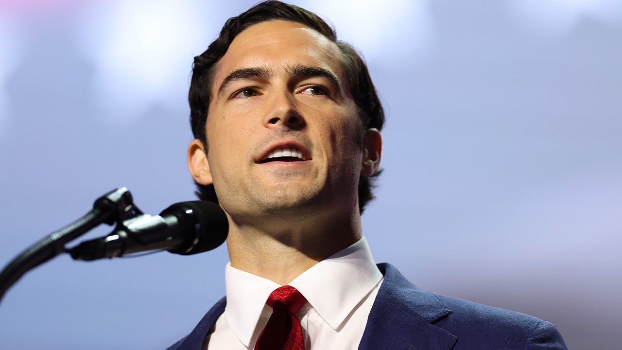 Brandon Gill digs in on land acknowledgement in viral Dallas convention speech