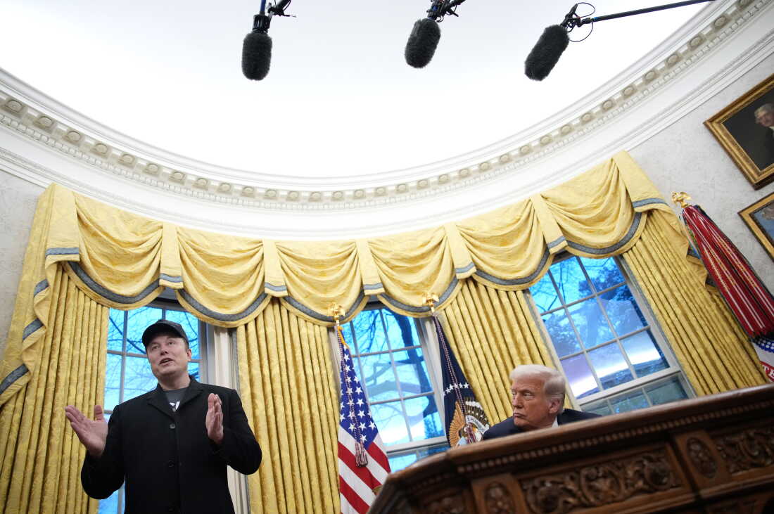 WASHINGTON, DC - FEBRUARY 11: Tesla and SpaceX CEO Elon Musk delivers remarks alongside U.S. President Donald Trump during an executive order signing in the Oval Office at the White House on February 11, 2025 in Washington, DC. Trump is to sign an executive order implementing the Department of Government Efficiency’s (DOGE) "workforce optimization initiative," which, according to Trump, will encourage agencies to limit hiring and reduce the size of the federal government. (Photo by Andrew Harnik/Getty Images)