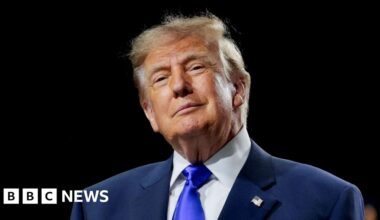 Donald Trump: Protests expected as US President visits Ireland - BBC