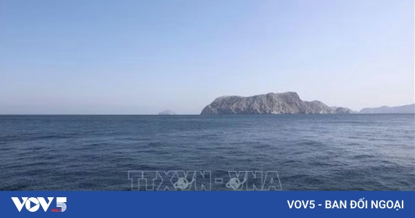 Iran, Oman agree on details of Hormuz Strait's new entry, exit routes