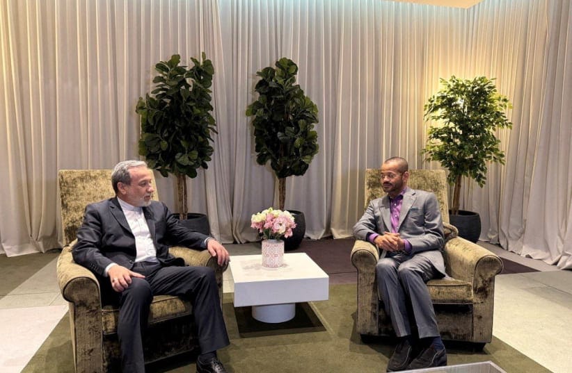 Iranian Foreign Minister Abbas Araqchi meets with Omani Foreign Minister Sayyid Badr Albusaidi in Geneva, Switzerland, February 25, 2026. 