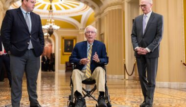 Mitch McConnell returns to Capitol Hill after monthslong absence