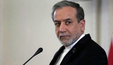 Iran's Araghchi Tells French FM to Stop 'Crocodile Tears'