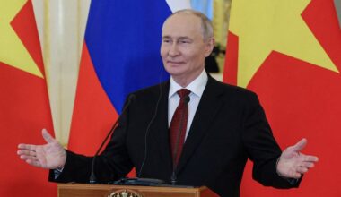 Vladimir Putin's plans for first day of war with Britain revealed in chilling warning from Navy chief