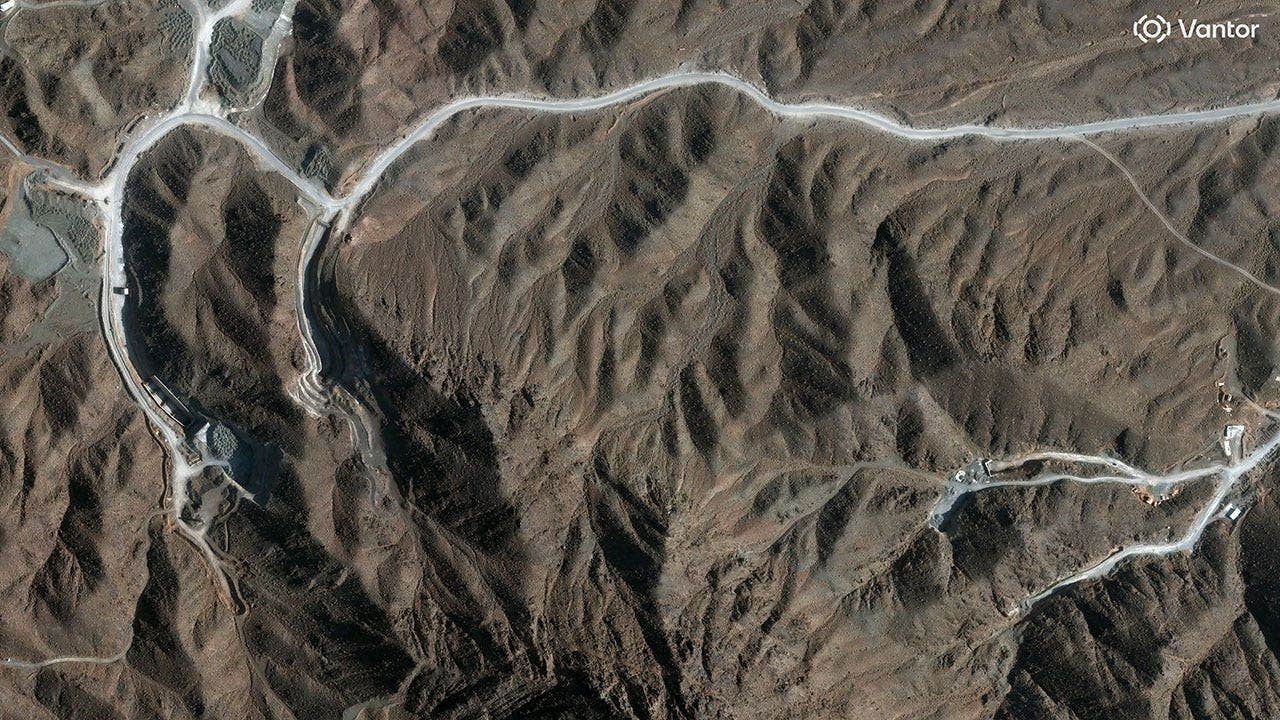 Iran adds defenses at Pickaxe Mountain as Trump threatens to strike