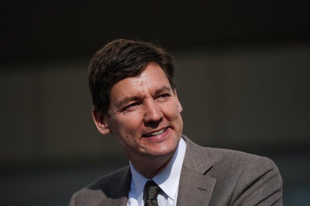 Eby mum on snap election as Conservatives lose three more MLAs