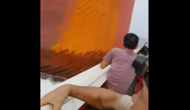 Video: Chinese Fishing Vessel Survives Dangerous Encounter With a Bulker