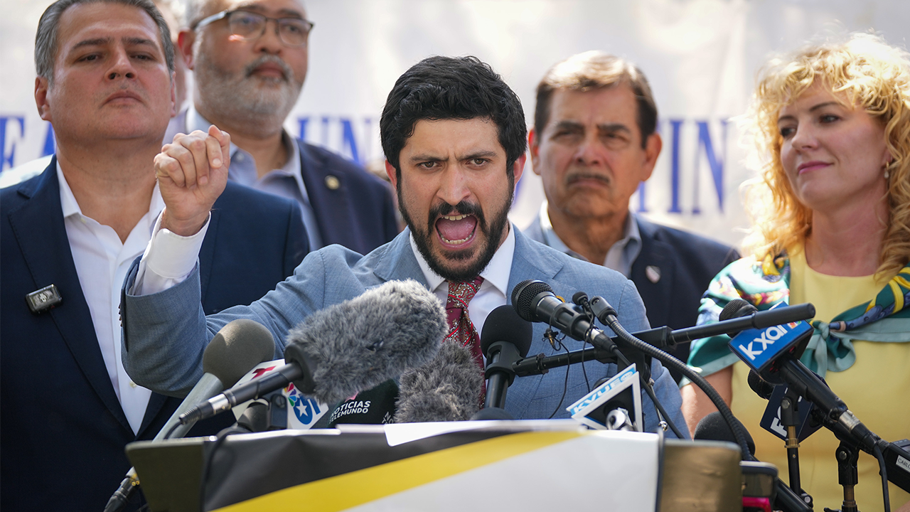 DHS accuses Democrats of spreading lies about ICE shooting in Austin