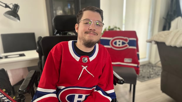 Wheelchair user says ‘discriminatory’ Habs policy forced him to beg for tickets