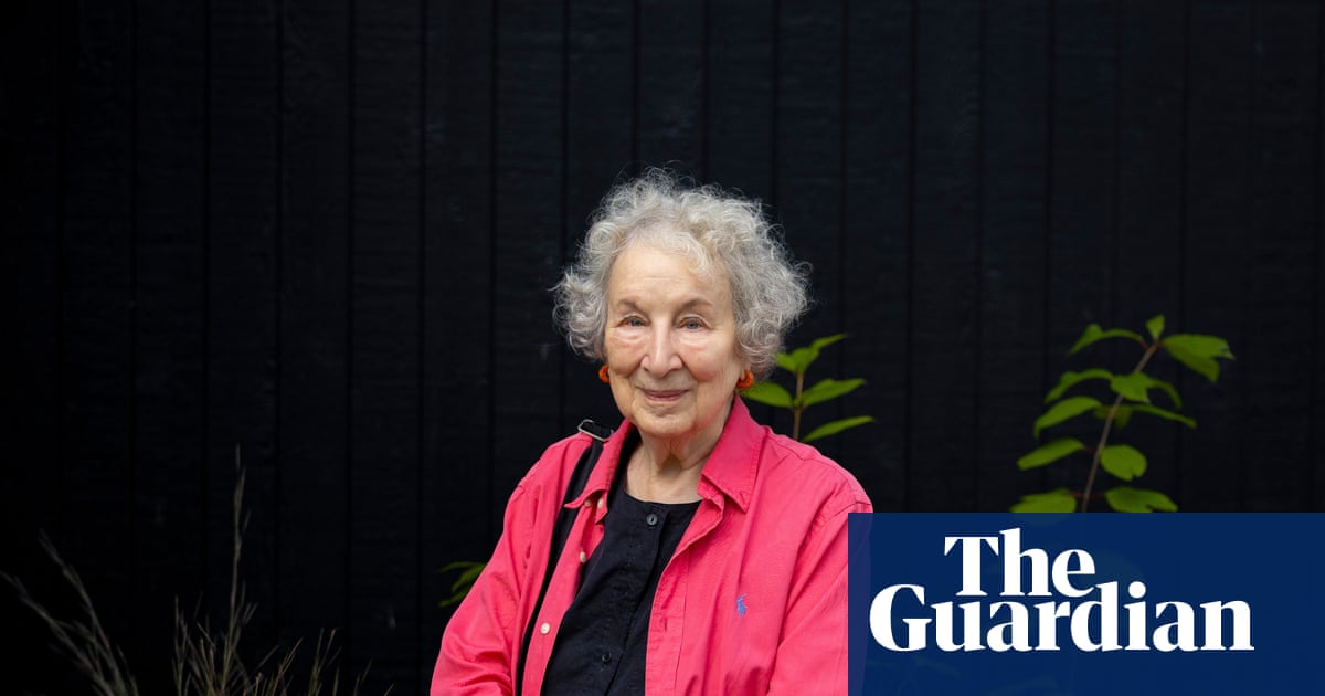 ‘Birdwatching is close to rapture’: Margaret Atwood on why she has given C$1m to avian research | Margaret Atwood
