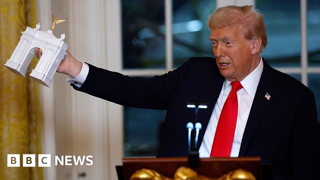 Trump's plans for massive arch move ahead - BBC
