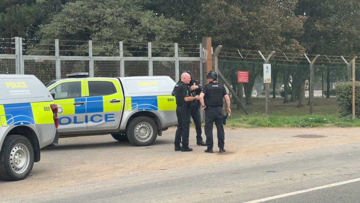 5 men arrested near UK air base used by US in Iran war on suspicion of preparing a terrorist act