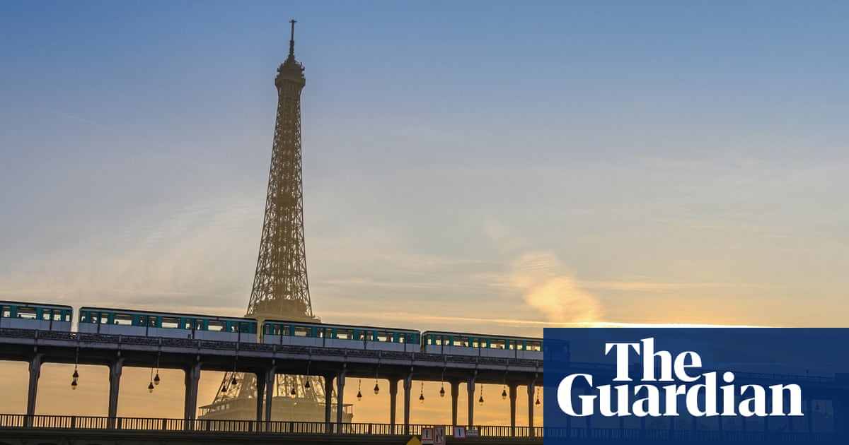 Eiffel Tower chief to quit after female staff told to stay hidden during Hindu group visit | Paris