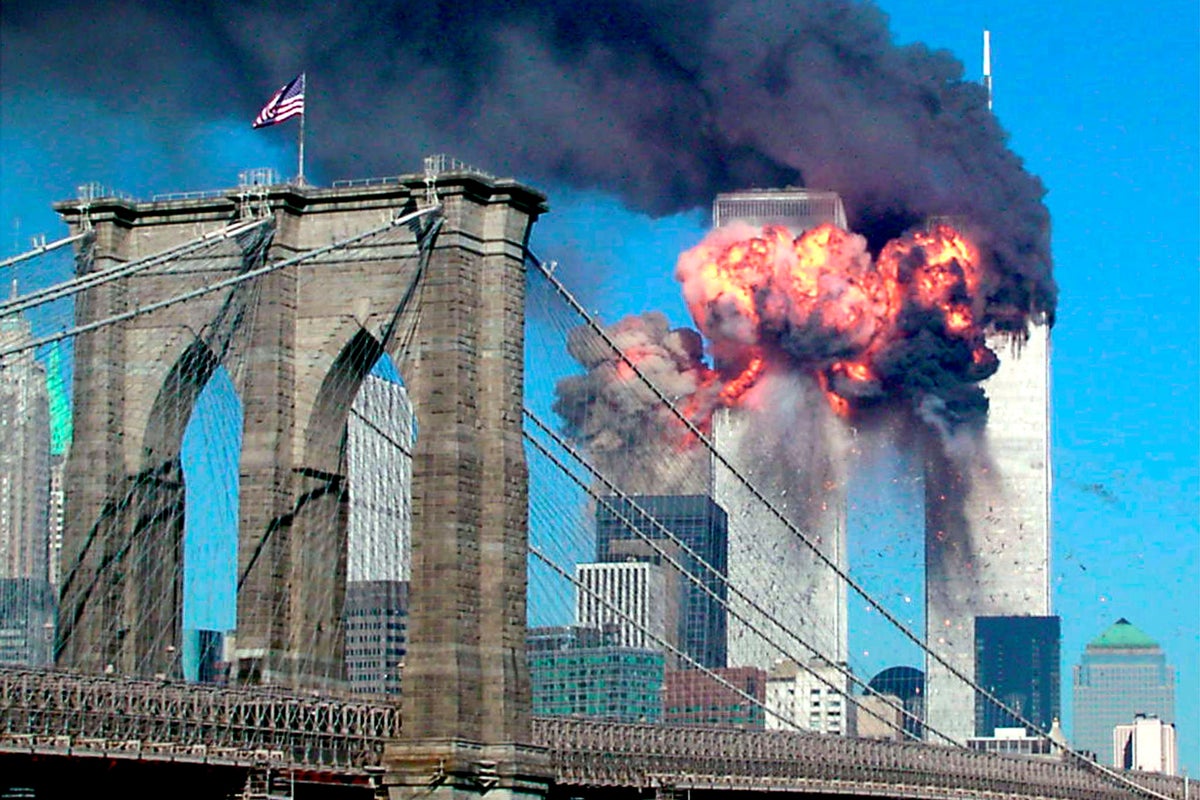26 haunting images that show what 9/11 was really like as the attacks unfolded
