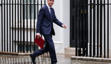 UK to announce trade ban on goods from illegal Israeli settlements | Benjamin Netanyahu News