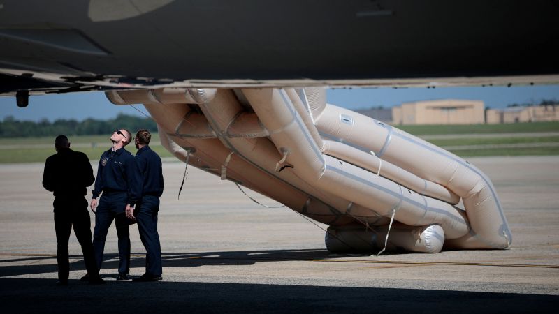 Emergency slide deploys on Qatari-gifted Air Force One before Trump departs for GOP convention