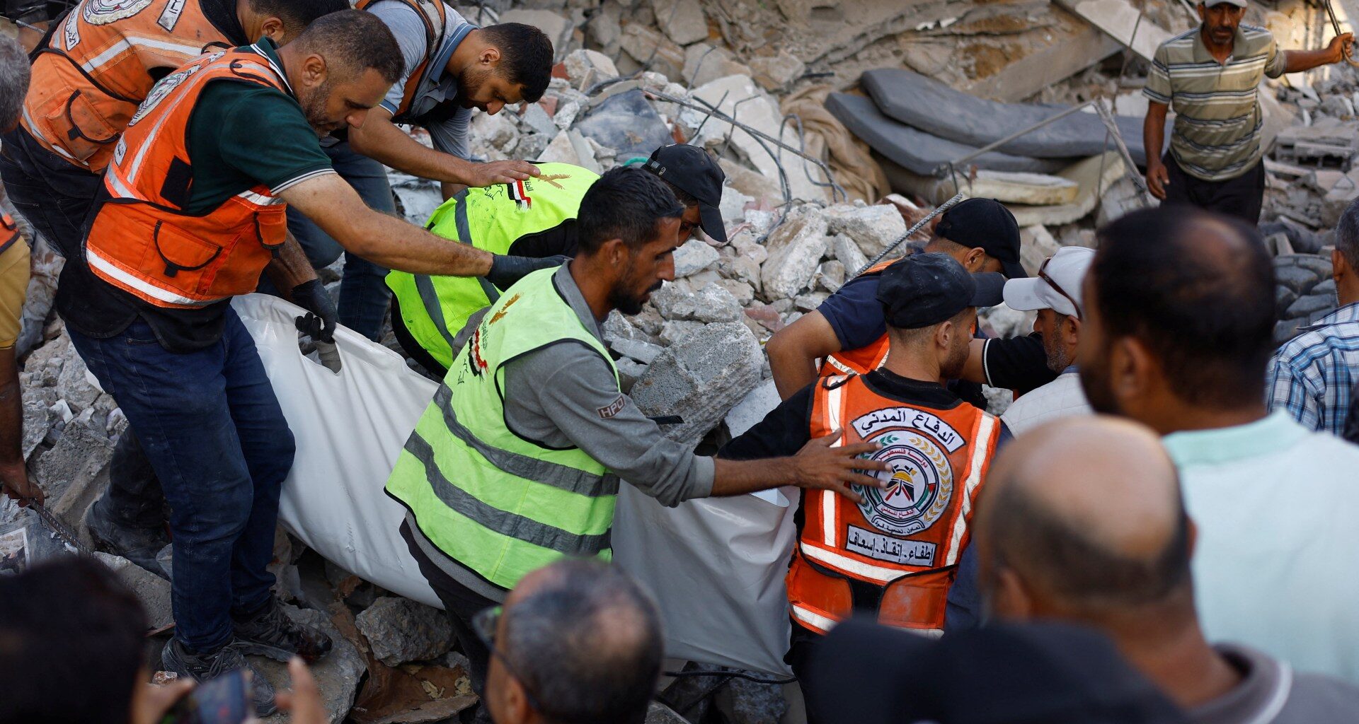 Gaza building collapse kills 20, traps dozens under rubble | Gaza News