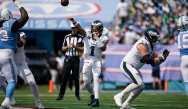 Handing out 10 awards from the Eagles-Titans game