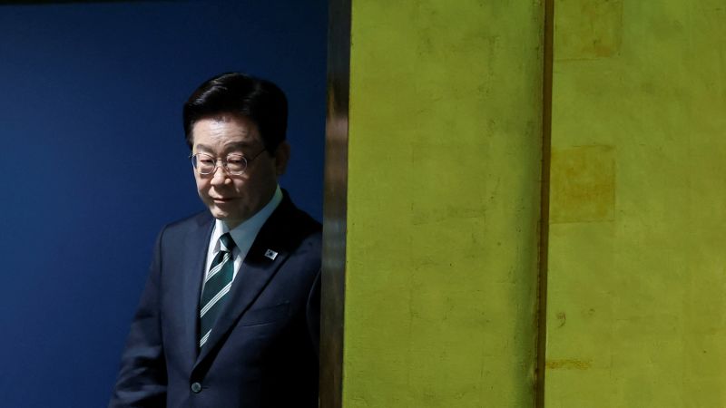 South Korea demands apology from Ukraine over disclosure of North Korean POW transfer