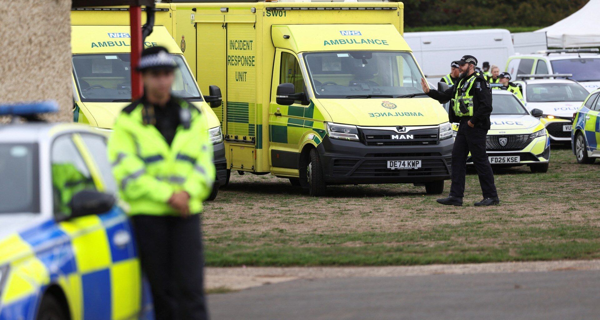 UK police evacuate homes near RAF Fairford airbase used by US | News